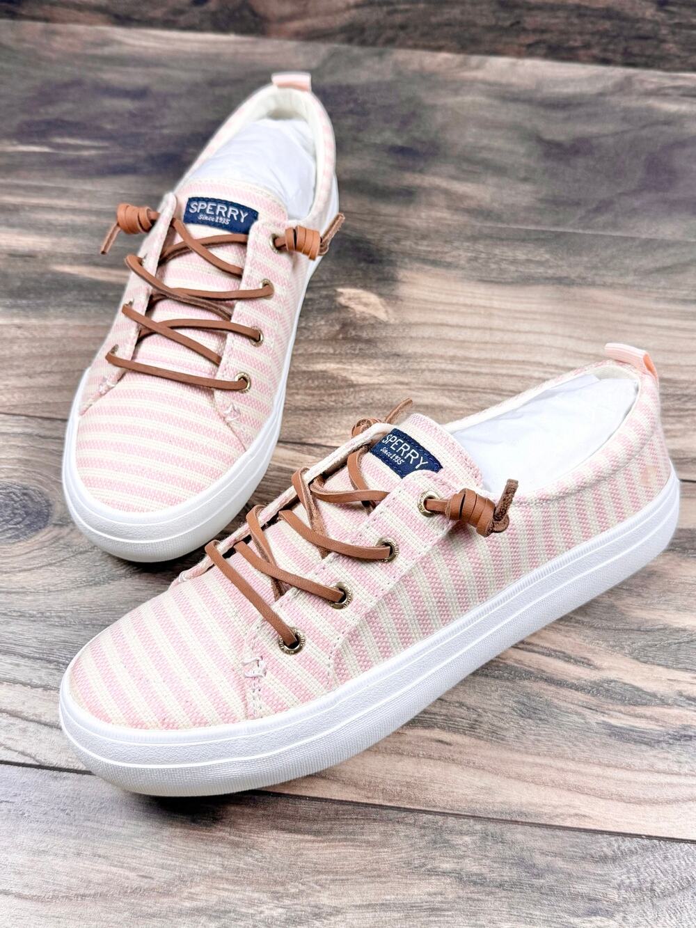 NIB Sperry 7 Crestvibe Canvas Sneaker Leather Lace Pink White Striped Boat Shoe